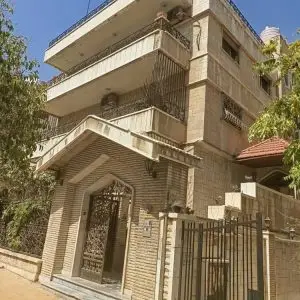 فيلا للبيع في دمشق